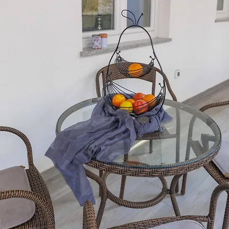 Apartman Amra 1 By Interhome Poreč