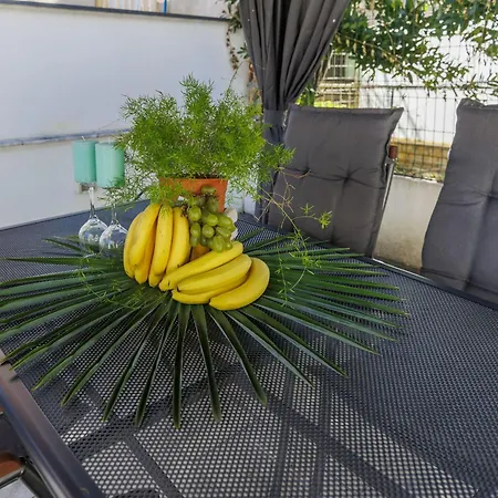 Apartman Amra 1 By Interhome Poreč